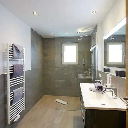 Lina Apartment *